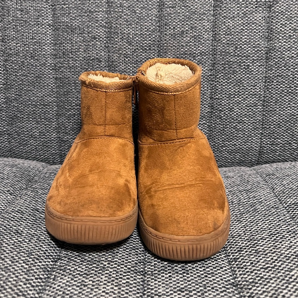 Toddler Zipper Shearling Style
Boots - Cat & Jack™ 9T